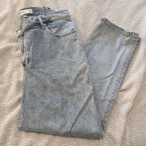 Abercrombie & Fitch Curve Love 90s Straight Ultra High Rise 32/14 Jeans